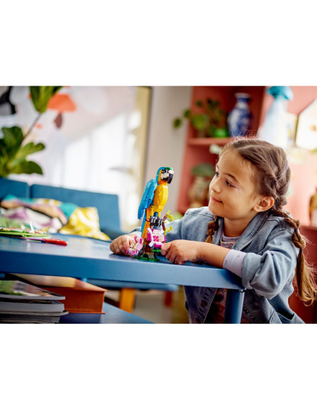 Exotický papoušek - Creator 3-in-1 LEGO 31136