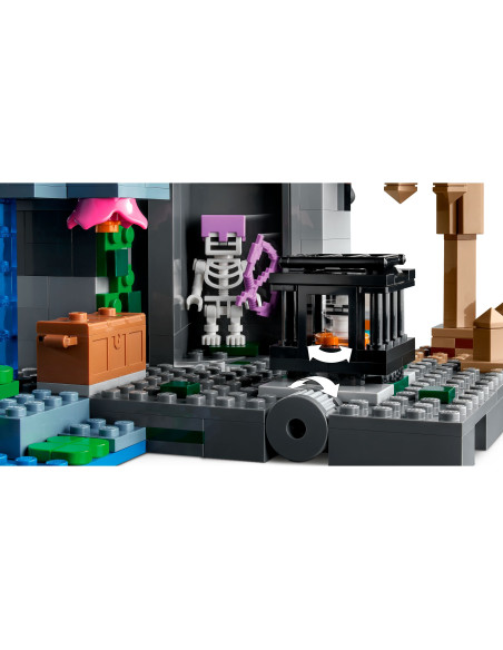 Jeskyně kostlivců - Minecraft® LEGO 21189