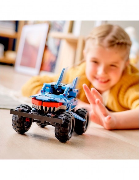 Monster Jam™ Megalodon™ - LEGO 42134