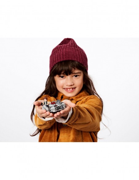 Mikrostíhačka Millennium Falcon™ - LEGO 75295